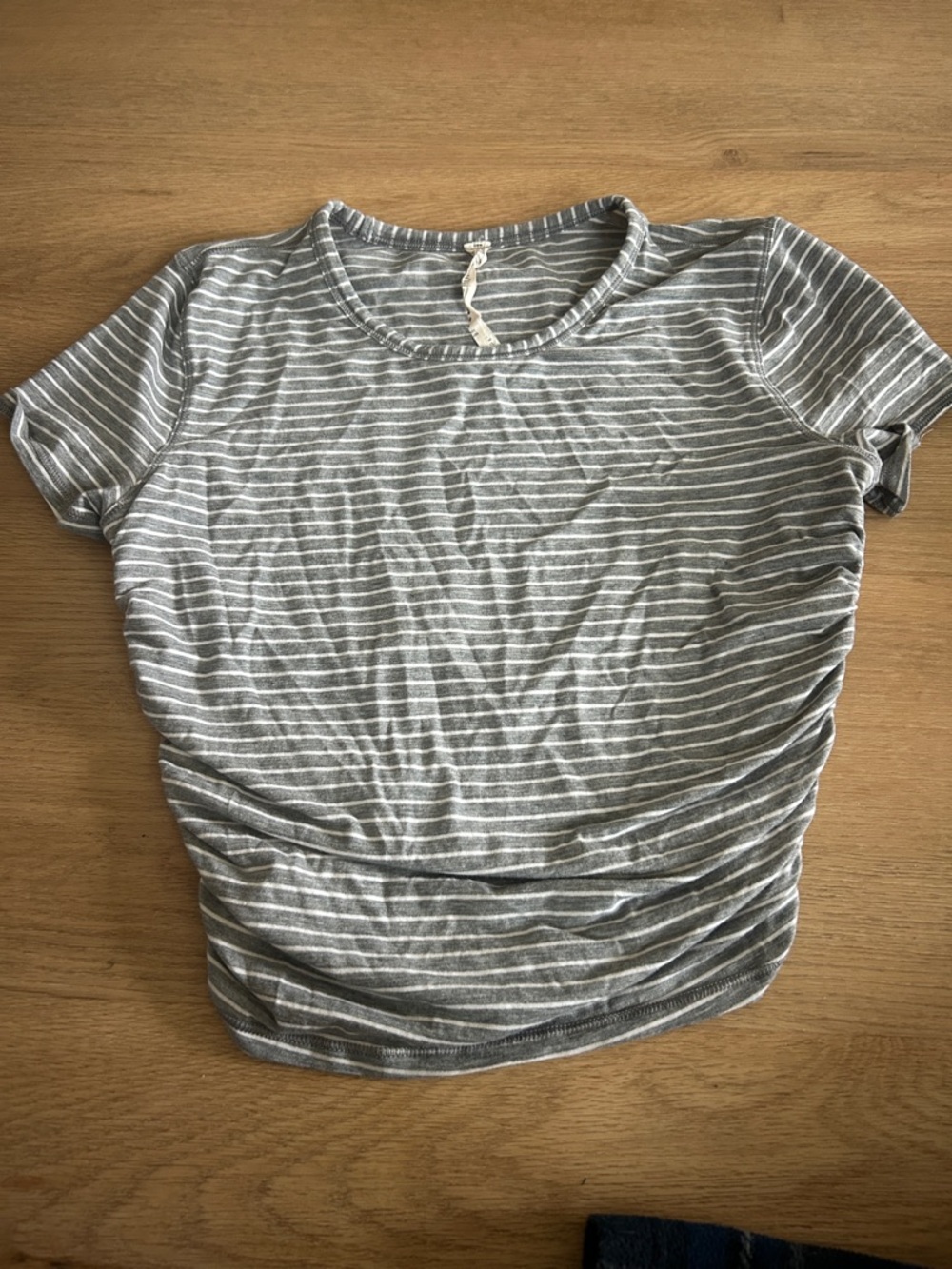 lululemon athletica Gray & White Striped Short Sleeve Tee